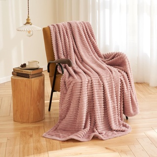 MIULEE Kuscheldecke Fleecedecke Flanell Decke Pompoms Einfarbig Wohndecken Couchdecke Flauschig Überwurf Mikrofaser Tagesdecke Sofadecke Blanket Für Bett Sofa Schlafzimmer Büro 150x200 cm Bordeauxrot