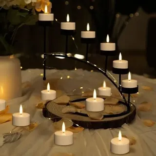 Wiederaufladbare Teelichter mit Fernbedienung und Timer, 8 Stück batteriebetriebene 3D-Docht-flackernde flammenlose Kerzen mit Ladestation für Halloween- und Weihnachtsdekoration (4 x 4,7 cm)