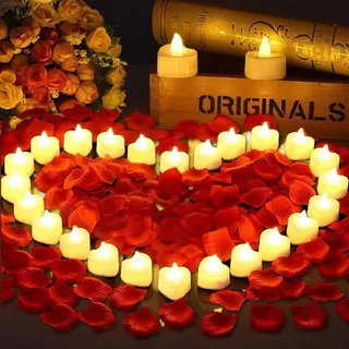 Editbar 24 Stück Herz Form LED Teelichter,2000 Stücke Künstliche Rosenblätter,Herzförmige Flammelose Kerzen - Herz Romantische Teelichter,Geeignet Für Die Hochzeitsdekoration Zum Valentinstag