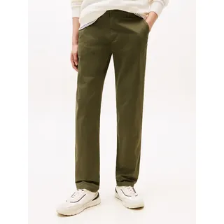 Chinohose TOMMY HILFIGER "DENTON ESSENTIAL", Herren, Gr. 38, Länge 32, grün (dunkelgrünery), Twill, Obermaterial: 97% Baumwolle, 3% Elasthan, unifarben, straight fit normal, Hosen Chinohose, Gerades Bein, Schlichte Optik
