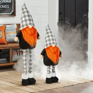 Halloween-Zwerg im skandinavischen Stil – teleskopisch