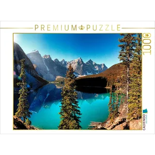 CALVENDO Puzzle Das beeindruckende Panorama über den Moraine Lake zeigt die ganze Schönheit der kanadischen Rocky Mountains. | 1000 Teile Lege-Größe 64 x 48 cm Foto-Puzzle für glückliche Stunden