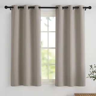 PONY DANCE Vorhang Blickdicht Kurz Ösen Bistrogardine 2er Set H 114 x B 106 cm Scheibengardinen Küche Verdunklungsvorhänge für Kleine Fenster Thermovorhang gegen Hitze, Sandfarben