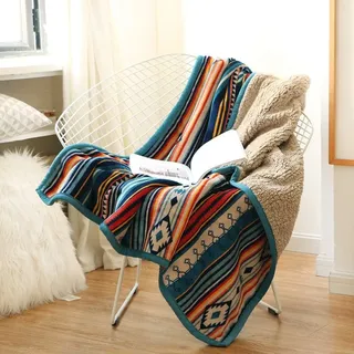 Qucover Kuscheldecke für Kinder Wohndecke Flauschige Decke mit Buntem Streifen Zweiseitige Sofadecke Weiche Fleecedecke (Bunt, 220 x 240cm)