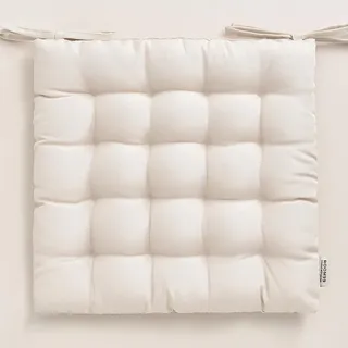 ROOM99 Aura Stuhlkisse 40 x 40 x 4,5 cm Sitzkisse Sitzpolster mit bändern Zierkissen Stuhl Boden Bodenkissen Kissen Outdoor Indoor Wohnzimmer helle Creme,1 Stück