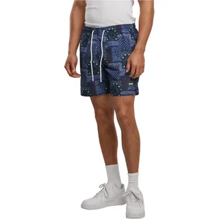 Urban Classics Herren Swim Shorts – Schnelltrocknende Badehose mit Innenslip und Taschen für Strand Pool Urlaub und sportliche Aktivitäten,Navy Bandana AOP,3XL