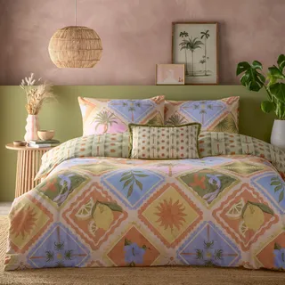 Furn. Tropicala Bettbezug-Set – wendbares tropisches Pastell-Weihnachts-Polycotton (Mehrfarbig – Doppelbett)