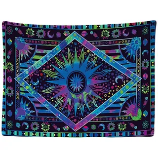 Ulticool - Wandteppich Dekoration Wohnung - Ethnisch Violett Blau Universum Sonne Mond - 200 x 150 cm groß - Wandtuch Wandbehänge - Accessoires für Schlafzimmer Wohnzimmer - Halloween Deko Gothic