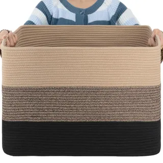 Wäschekorb geflochten aus Baumwolle (55x43x30,5cm) - Handgefertigter Wäschesammler mit Griff - Weiß & Braun - Formstabiler Aufbewahrungskorb für Wäsche, Spielzeug & Mehr (Schwarze Karte)