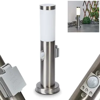 HOFSTEIN Wegeleuchte Sessa, Außenwegeleuchte mit Bewegungsmelder und Steckdose aus Metall/Kunststoff in Nickel-matt/Weiß, Sockelleuchte für Garten, Außenbereich, Hof, Terrasse, Höhe 45,5cm, E27, IP44