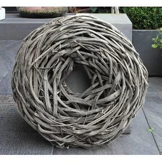 Rustikaler Lianen-Kranz– Handgefertigte Outdoor-Deko in Treibholz-Optik ca. 50 cm - Grau