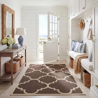 SAFAVIEH Geometrisch Teppich für Wohnzimmer, Esszimmer, Schlafzimmer - Courtyard Collection, Kurzer Flor, Dunkelbraun, 122 X 170 cm
