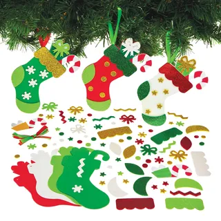 Baker Ross FX776 Weihnachtsstrumpf-Mix&Match-Dekorationssets - Packung mit 8, Weihnachtsdekorationen und Bastelarbeiten für Kinder