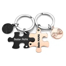 JSDDE Paar Schlüsselanhänger mit Gravur Beste MAMA/Bester PAPA der Welt Süße Puzzle Anhänger Creative Design Keychain Schlüsselringe Schlüsselbund Geschenk für Mutter Vater
