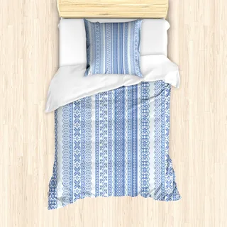 ABAKUHAUS nordisch Mantele, Geometrische Chevron Blume, Milbensicher Allergiker geeignet mit Kissenbezügen, 135 cm x 200 cm - 80 x 80 cm, Hellblau und Blau - Hellblau