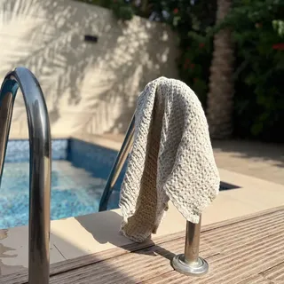 JOWOLLINA Waffelpique Duschtuch Badetuch Saunatuch Halbleinen Stonewashed Natur (65x90 cm)