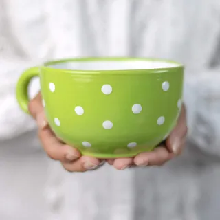 City to Cottage® - Keramik XXL Tasse 500 ml | Kaffeebecher | Grün und Weiß | Polka Dots | Handgemacht | Keramik Geschirr | Große Tasse