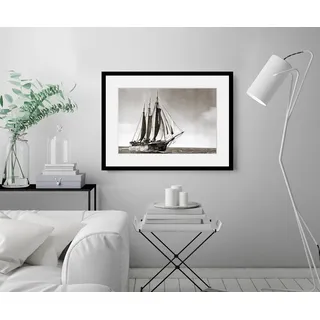 Bild QUEENCE "Jimmy", weiß (farbe rahmen: schwarz, farbe bild(er): weiß), B:70cm H:50cm, Acrylglas, Holz, Papier, Bilder, Bild, HD Premium Poster-Druck inkl. Holzrahmen