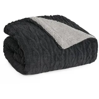 Blumtal Kuscheldecke 130x150 cm mit Zopfstrick-Optik - OEKO-TEX zertifizierte Mikrofaser Fleecedecke mit weicher Sherpa-Innenseite - Kuscheldecke flauschig 130x150 - Sherpa Decke in Anthrazit und Grau