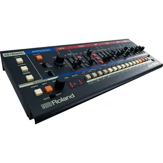 Roland JU-06A Synthesizer Modul