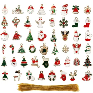 Belle Vous 50 tlgs Tannenbaumschmuck Figuren Set zum Aufhängen - Mini Weihnachtsbaumschmuck Figuren aus Legierung für DIY & Deko - Inkl. Weihnachtsmann, Schneemänner, Glocken, Schneeflocken & Mehr