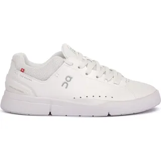 The Roger Advantage All White 39