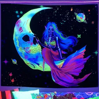 Ulticool – Meerjungfrau Skelett - Glow in the Dark Wandteppich - Schwarzlicht under UV Reaktive Neon - Blacklight Psychedelisch im Dunkeln Leuchtende Wandtuch - 200 x 150 cm - Halloween Deko Gothic