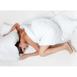 Bettenset "4 Jahreszeiten" 135x200cm ( 500gr. + 700gr. ), inkl. Kopfkissen 80x80cm ( 850gr. ), Hausstauballergiker geeignet - , Steppbett - Weiß