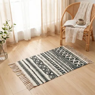 MORROWCAMP Boho Teppich klein 58 x 88 cm, Baumwolle Teppich Waschbar mit Quasten, Schmaler Kleiner Baumwollteppich für Wohnzimmer Schlafzimmer Flur, Handgewebter Boho Stil Teppich (Schwarz)