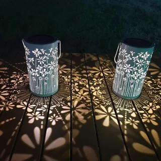 Freekite 2 Stück Solarlaternen für Außen, Metall Lampions Wetterfest für Garten mit Hirtenhaken, Solarlampen für Garten, Draußen, Tisch, Gartendeko, Balkon, Camping, Hof, Weg, Geschenke.