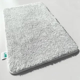 casa pura Badematte weiß weicher, Flauschiger Badezimmerteppich in Shaggy Optik, Badvorleger rutschfest waschbar - Duschvorleger, Teppich Fußmatte für Badezimmer, Dusche 80 x 150 cm, Sky Soft