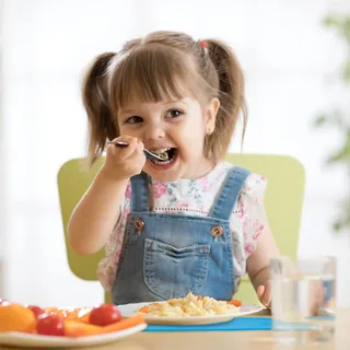 Silikon-Tischsets in Wolkenform für Kinder, 2er-Set