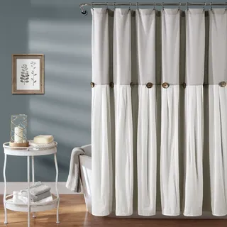 Lush Decor Leinen-Duschvorhang mit Knopfleiste, 183 x 198 cm (B x L), Plissiertes Farbblock-Design mit Kokosnussknöpfen, Badezimmer-Accessoire im Bauernhaus-Stil, Grau und gebrochenes Weiß