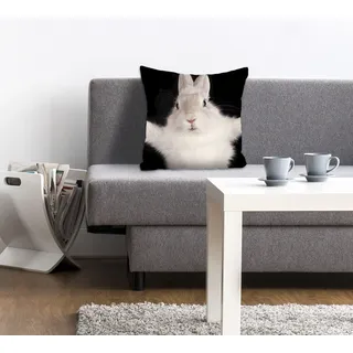 Queence Hugging Bunny 40 x 40 cm Schwarz