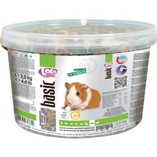 Lolo Pets Complete guinea pig feed 2000g in a bucket