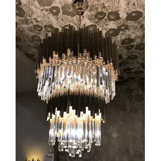 Luxuriöser Kronleuchter Vogue