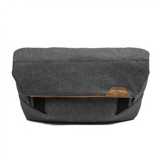 Peak Design Field Pouch V2 Zubehörtasche / Gürteltasche mit Tragegurt dunkelgrau