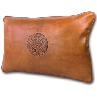 ALMADIH Lederkissen XL mit Füllung cognac 50x35 cm 100% traditionelle Handarbeit echtes Leder - Sofakissen Zierkissen orientalische Lounge Dekokissen Rückenkissen hell-braun vintage (Kissen XL cognac)