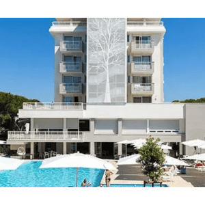 Life Hotel Bibione – 2 Nächte mit Halbpension um 209 € statt 416 €