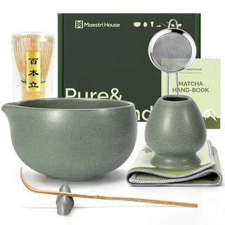 Maestri House Matcha Besen Set Geschenkset 7-Teilig in Grüner Abgrund | Japanisches Matcha Zubehör Set mit Ausgießer-Schale, Bambus Chasen & Halter, Hochwertige Geschenkidee für Matcha Liebhaber