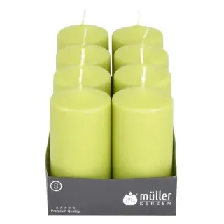 Müller Kerzen Stumpenkerze, maigrün, Hochwertige Stumpenkerze mit gleichmäßigem Abbrand, 1 Packung = 8 Stück, (Ø x H): 57 x 120 mm