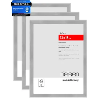 nielsen Bilderrahmen, 13 x 18 cm (3er Set), Aluminium, Silber matt, Fotorahmen zum Auftstellen im Hoch- & Querformat, bruchsicheres Kunstglas, Atlanta