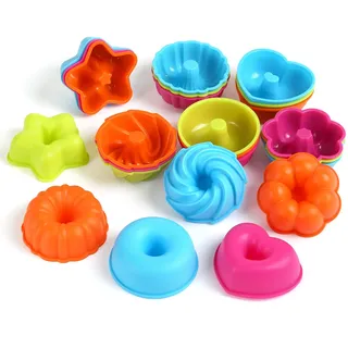 LIHAO 24 x Muffinförmchen Silikon Mini Gugelhupfform Kuchenform Klein Wiederverwendbar Backform Cupcake Stern Blume Herz Savarin für Kuchen Dessert Schokolade (6 Formen)