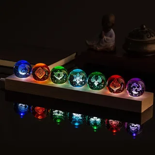 FIYSON 7 Stück Anime Genshin Impact Balls,3D Auge Gottes Kristallkugel LED Nachtlicht,USB 40mm GlasKugel,mit Holzsockel,Hydro/Dendro/Electro/Geo/Pyro/Anemo/Cryo Set Spielele Merch Geschenk (Stil 1)