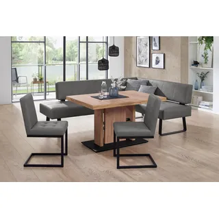 K+W Komfort & Wohnen "Spider II", 4 Stk. tlg. langer Schenkel wahweise in 2 Breiten, 2 Freischwinger, 1 Tisch,