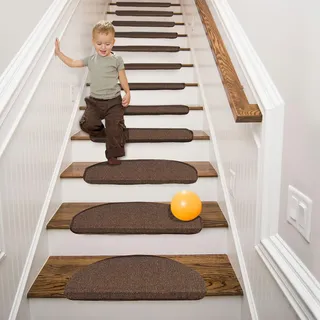 Qingbei Rina 22x65cm Treppenstufen Matten,Stufenmatten Innen 15 stück rutschfest Selbstklebende Halbrunde Treppenpads,Treppenläufer Schutz für Holzstufen Treppenhausboden(Beige und Braun)