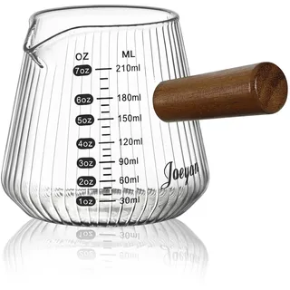 Joeyan 210ml Espresso Messbecher Glas, 7 oz Origami-Stil Espressotassen mit Skala, Klein Milchkännchen mit Holzgriff und Ausgießer, Mini Coffee Measuring Cup, Borosilikatglas Milchaufschäumer, Klarer