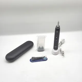 iO Series 6 black onyx + Reiseetui