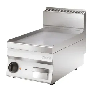 Bartscher Griddleplatte 650 400E-G, Leistungsstarke Grillplatte aus Chromnickelstahl 18/10, 1 Stück