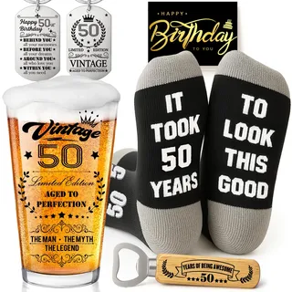 Joybble Geschenke zum 50. Geschenke für Männer, Personalisierte Bierglas mit Gravur, 50-Bierglas in Fassbox 470ml, Deko 60 Geburtstag mit Geburtstagskarte, Lustige Geschenkideen, Flaschenöffner
